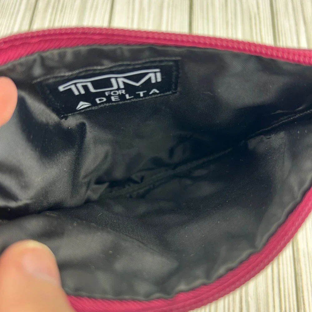 Tumi for Delta Plum Zippered Pouch Travel Toiletry Case Makeup Cosmetic Bag